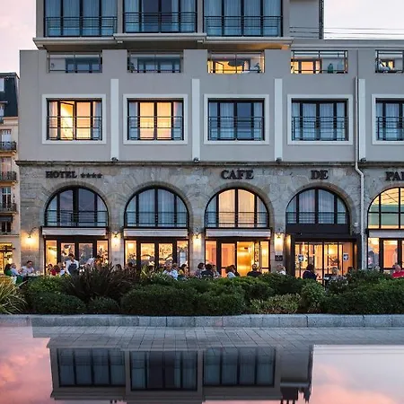 Le Cafe De Paris Biarritz