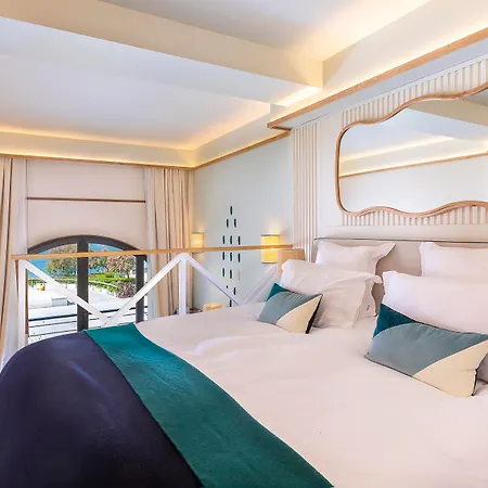 Le Cafe De Paris 4* Μπιαρίτζ