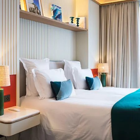 Ξενοδοχείο Le Cafe De Paris 4*