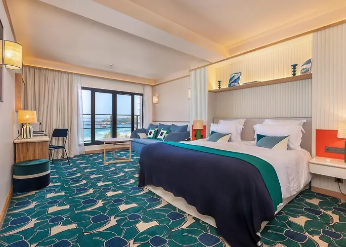 Le Cafe De Paris ביאריץ