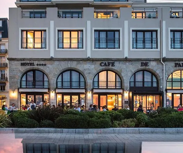 Le Cafe De Paris ביאריץ