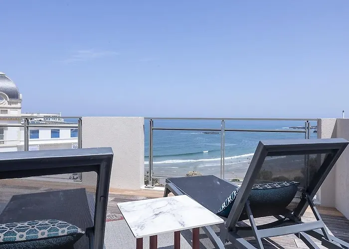 Le Cafe De Paris ביאריץ