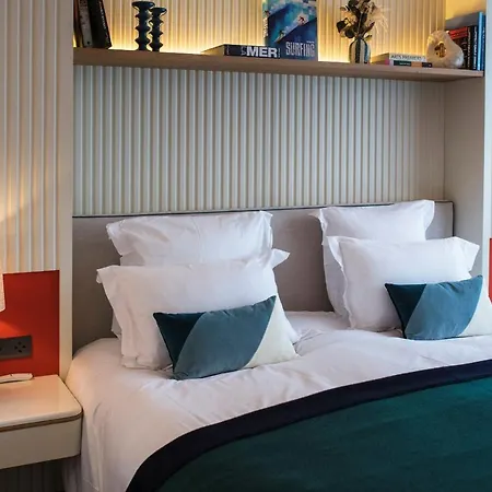 Hotel Le Café De Paris 4*