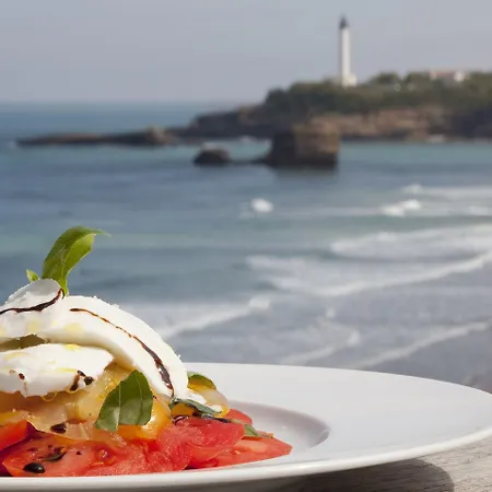 Le Café De Paris Hotel Biarritz