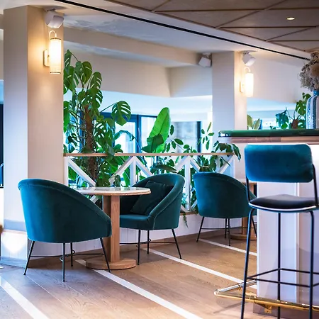 Le Cafe De Paris Biarritz