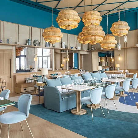 Hotel Le Cafe De Paris