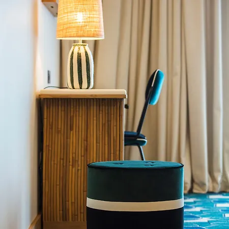 Le Cafe De Paris Биарриц