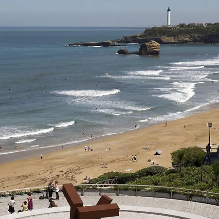 Le Cafe De Paris 4* Биарриц