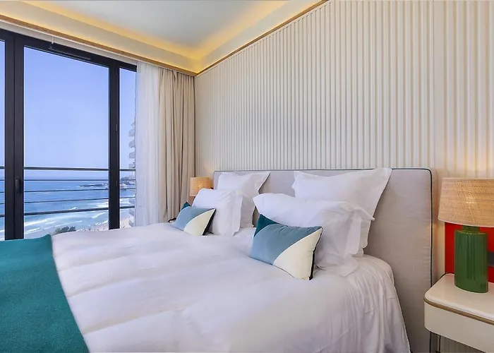 Le Café De Paris Hotel Biarritz